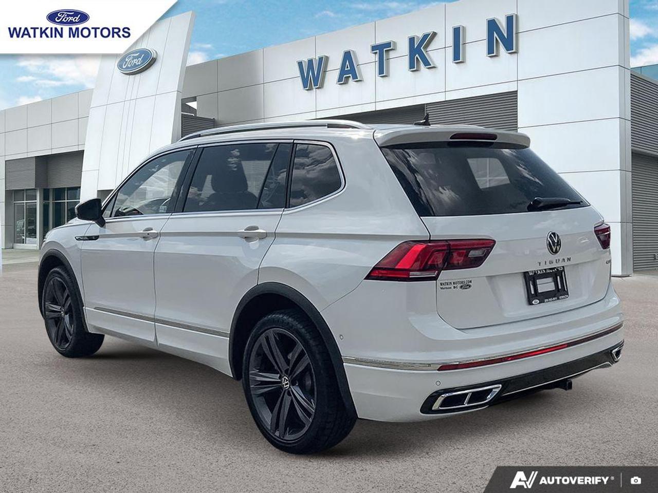 2022 Volkswagen Tiguan HIGHLINE R-LINE 7 PASS Photo2