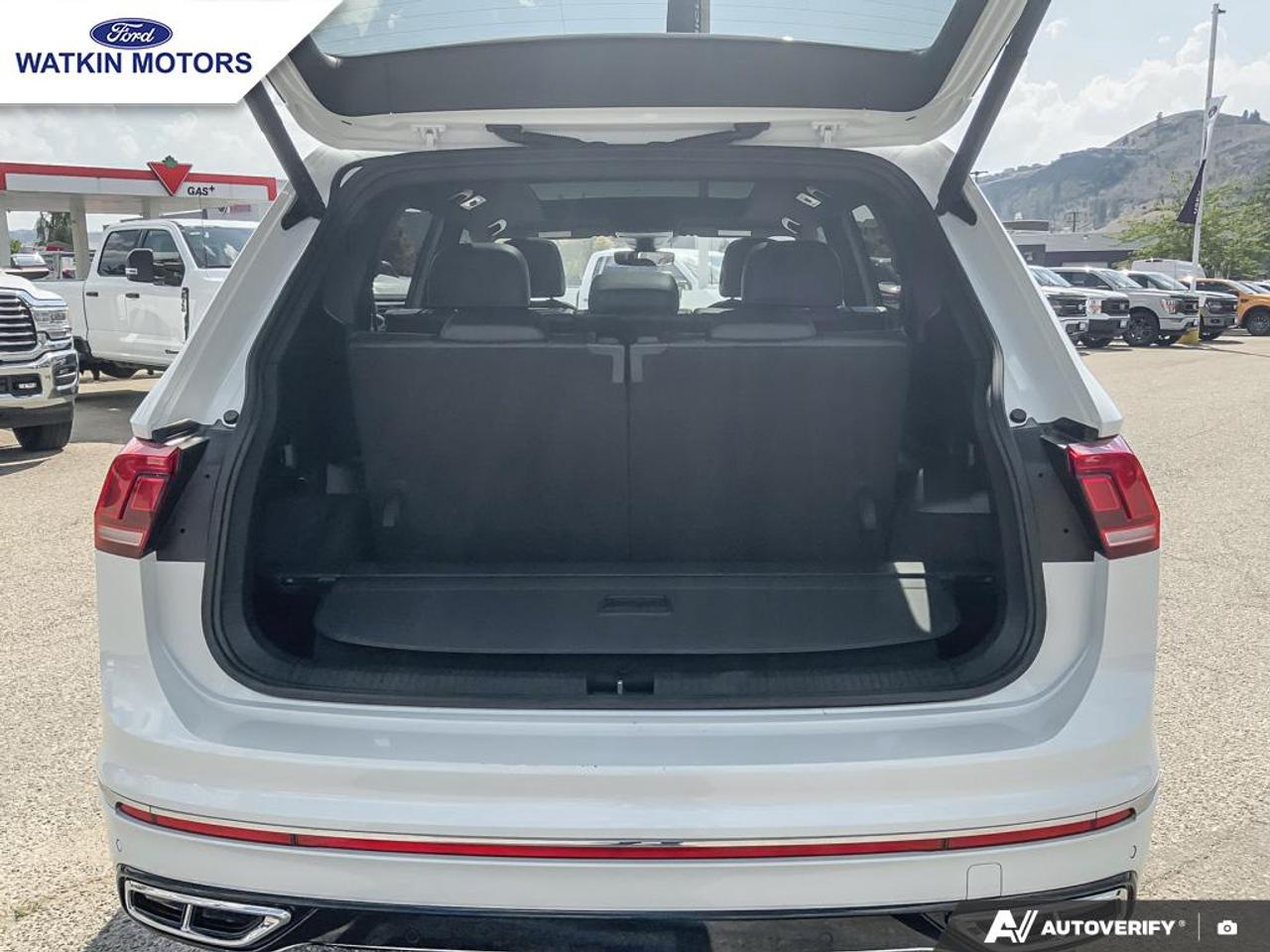 2022 Volkswagen Tiguan HIGHLINE R-LINE 7 PASS Photo14