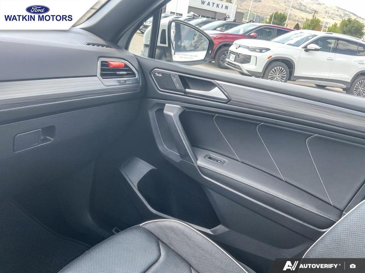 2022 Volkswagen Tiguan HIGHLINE R-LINE 7 PASS Photo26