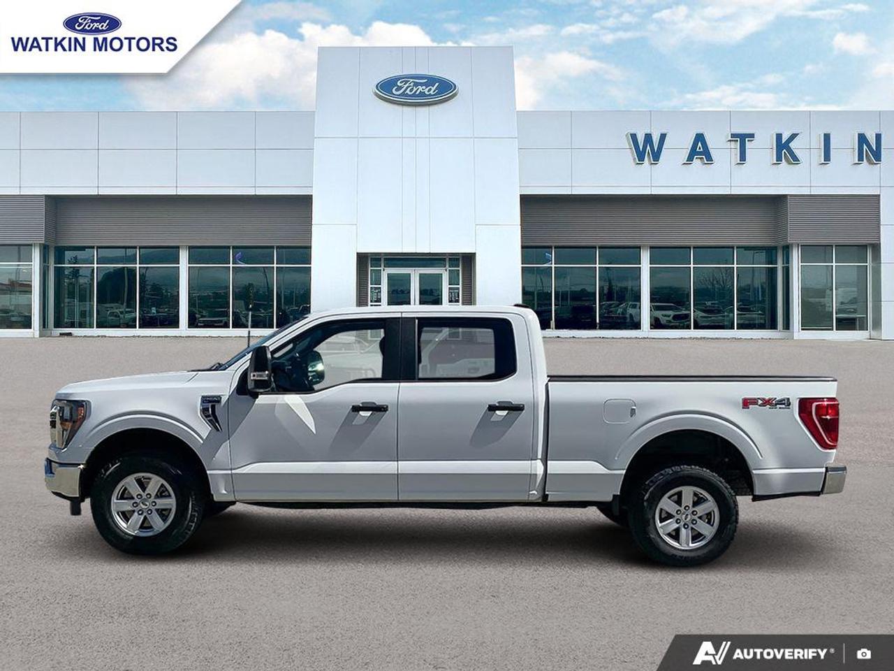 2023 Ford F-150 SUPERCREW 4X4 XLT 5.0L - 6.5FT BOX Photo1