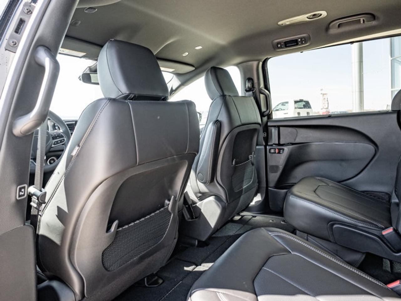 2026 Dodge Grand Caravan SXT Photo