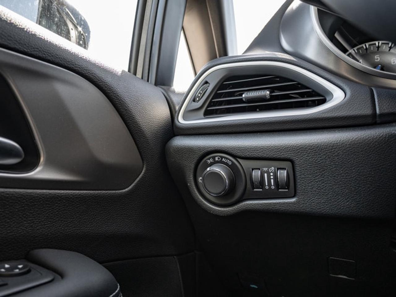 2026 Dodge Grand Caravan SXT Photo