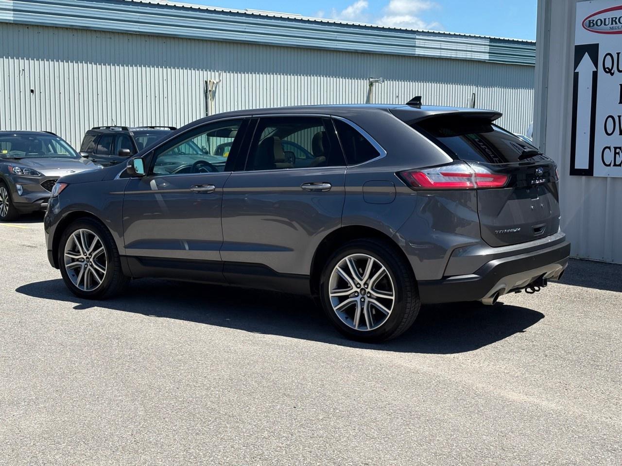 2024 Ford Edge Titanium AWD Photo