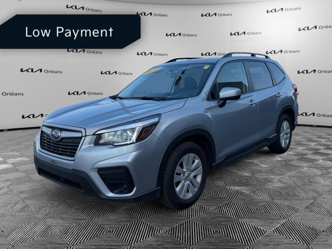 <p>WE ACCEPT ALL MAKE AND MODEL TRADE IN VEHICLES. JUST WANT TO <a href=https://app.openlane.ca/trade-in?token=KIA417-307c4788-1bf7-499a-84ff-65e982f8fe8b rel=nofollow><strong>SELL YOUR CAR</strong></a>? WE BUY EVERYTHING!</p><p>Advertised pricing is only available with Orleans Kias financing promotion. <span style=color:rgb( 0 , 0 , 0 )>Cash purchases are subject to a $2000 Price adjustment.</span></p><p>Ask us for more details!</p><p>DISCLAIMER: Advertised pricing includes all fees. Licensing and HST not included in the price.</p><p>Vehicle pricing, incentives, options (including standard equipment), and technical specifications listed for this vehicle may not match the exact vehicle displayed. Please confirm with a sales representative the accuracy of this information </p>