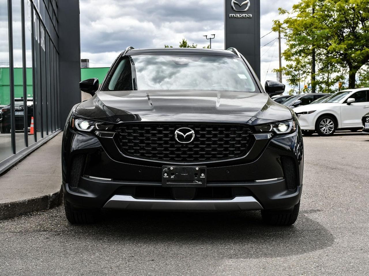 2023 Mazda CX-50  Photo3