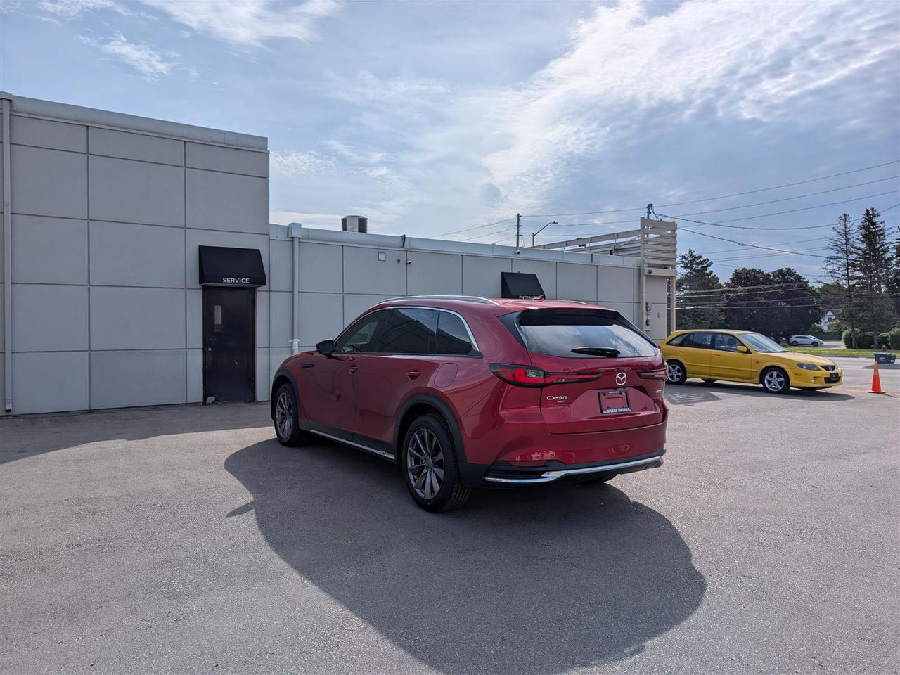 2024 Mazda CX-90 GT AWD - NAVI - PANO ROOF - TECH FEATS Photo