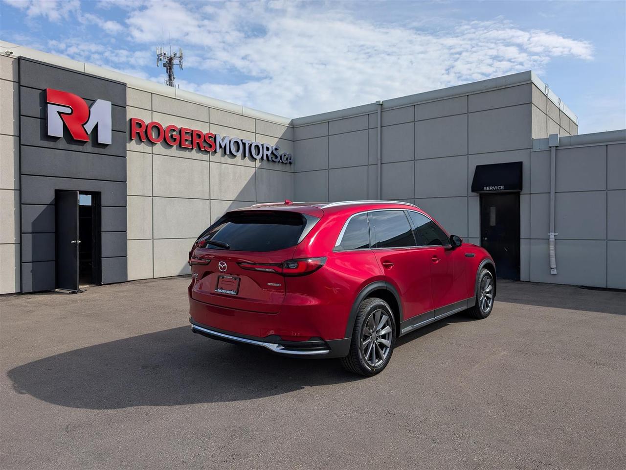 2024 Mazda CX-90 GT AWD - NAVI - PANO ROOF - TECH FEATS Photo4