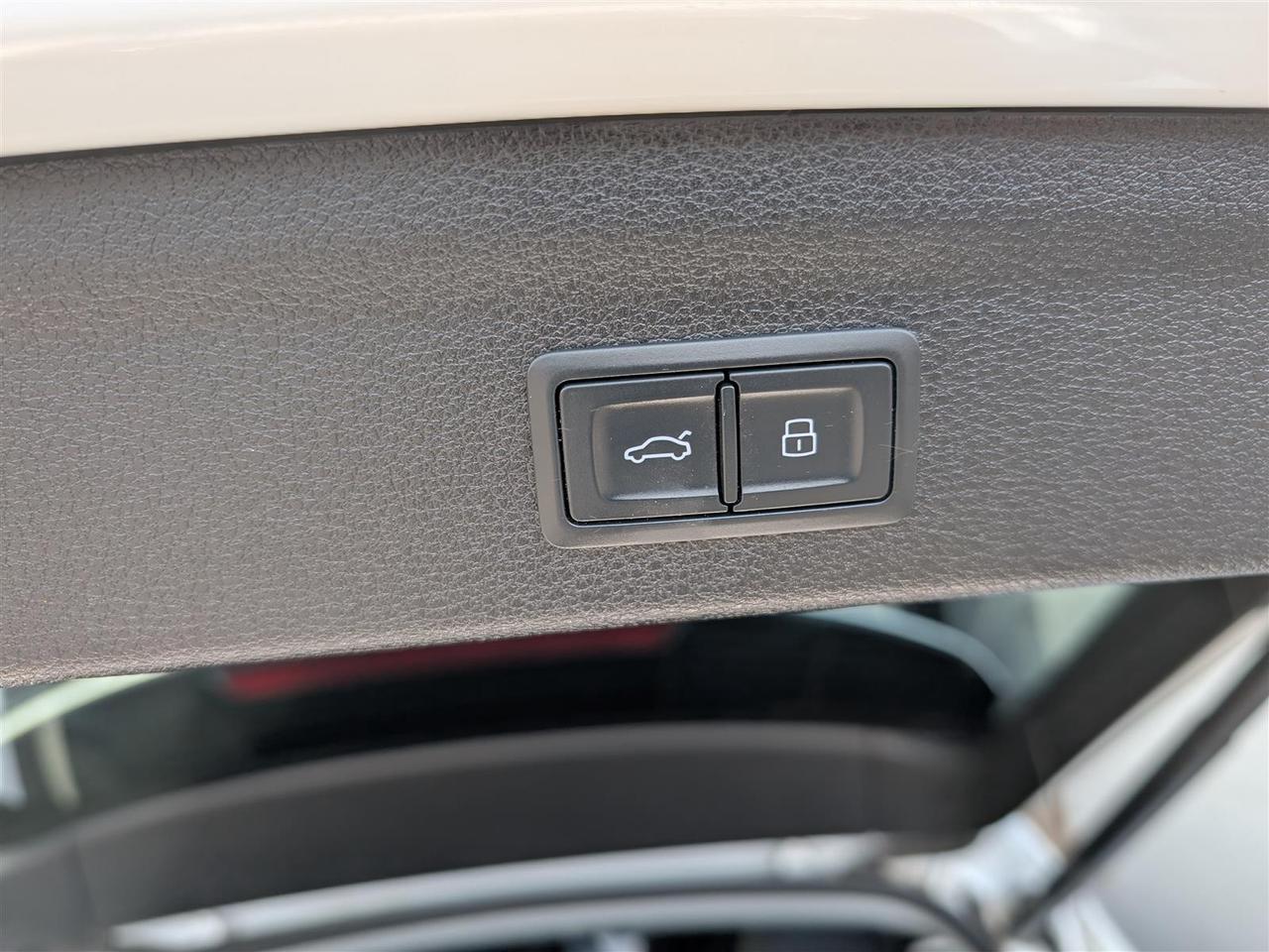 2022 Audi Q3 PROGRESSIV S LINE - QTRO - PANO ROOF -  TECH FEATS Photo