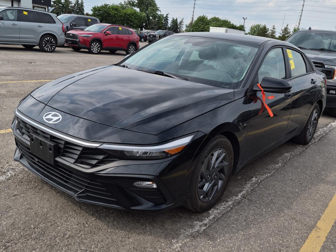 2024 Hyundai Elantra PREFERRED | NO ACCIDENTS | ONE OWNER Photo