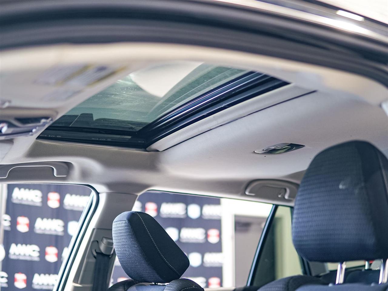 2022 Subaru Outback TOURING | AWD | SUNROOF | NO ACCIDENTS Photo