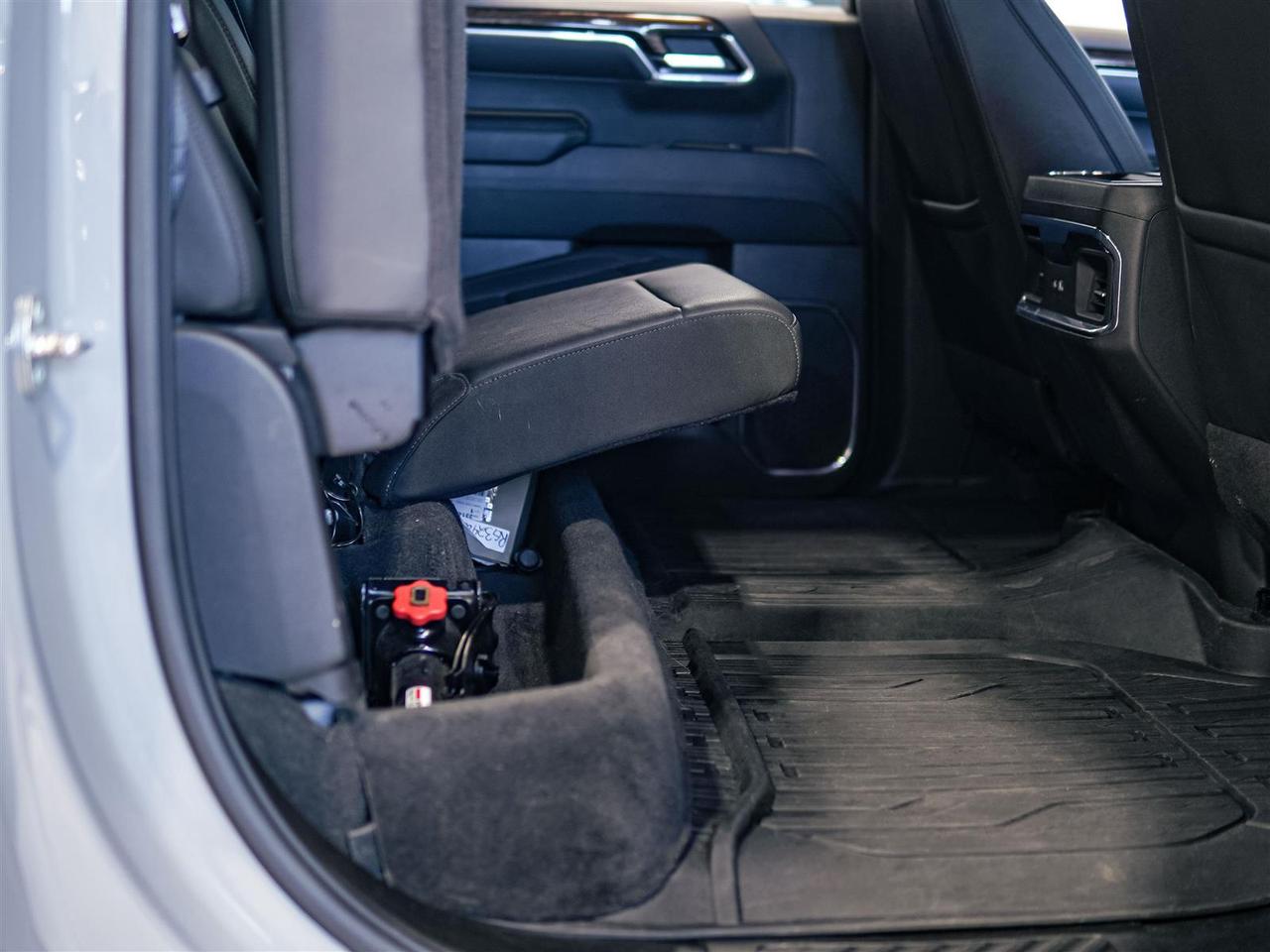 2024 GMC Sierra 1500 ELEVATION CREW CAB | 4X4 | 3.0 DIESEL | LEATHER | X31 Photo