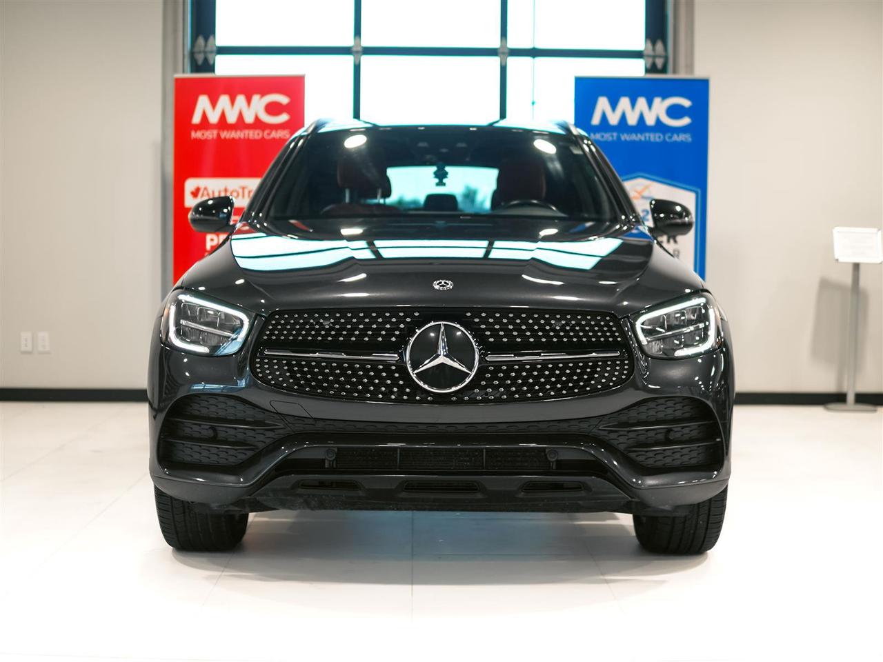 2020 Mercedes-Benz GLC 300 4MATIC | RED LEATHER | AMG | NO ACCIDENTS Photo