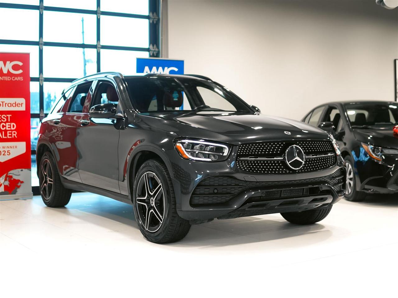 2020 Mercedes-Benz GLC 300 4MATIC | RED LEATHER | AMG | NO ACCIDENTS Photo