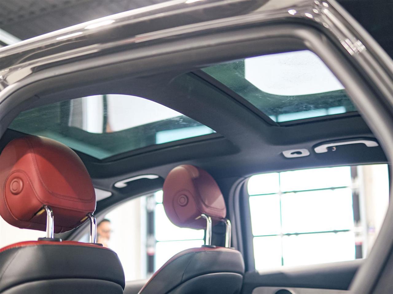 2020 Mercedes-Benz GLC 300 4MATIC | RED LEATHER | AMG | NO ACCIDENTS Photo