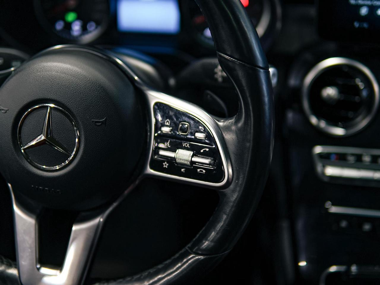 2020 Mercedes-Benz GLC 300 4MATIC | RED LEATHER | AMG | NO ACCIDENTS Photo