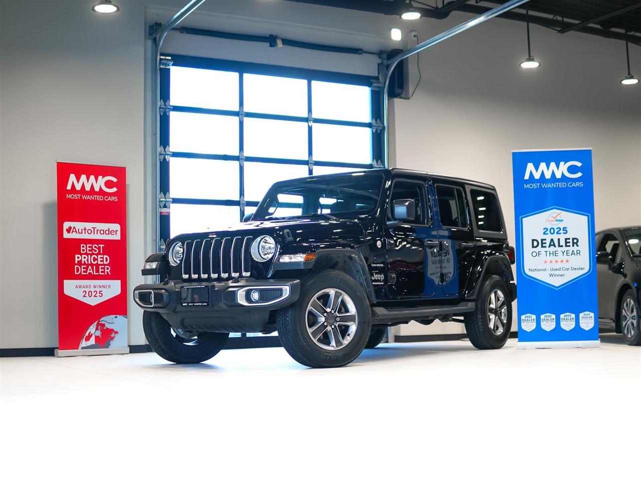 2023 Jeep Wrangler SAHARA 4X4 | NO ACCIDENTS | ONE OWNER Photo0