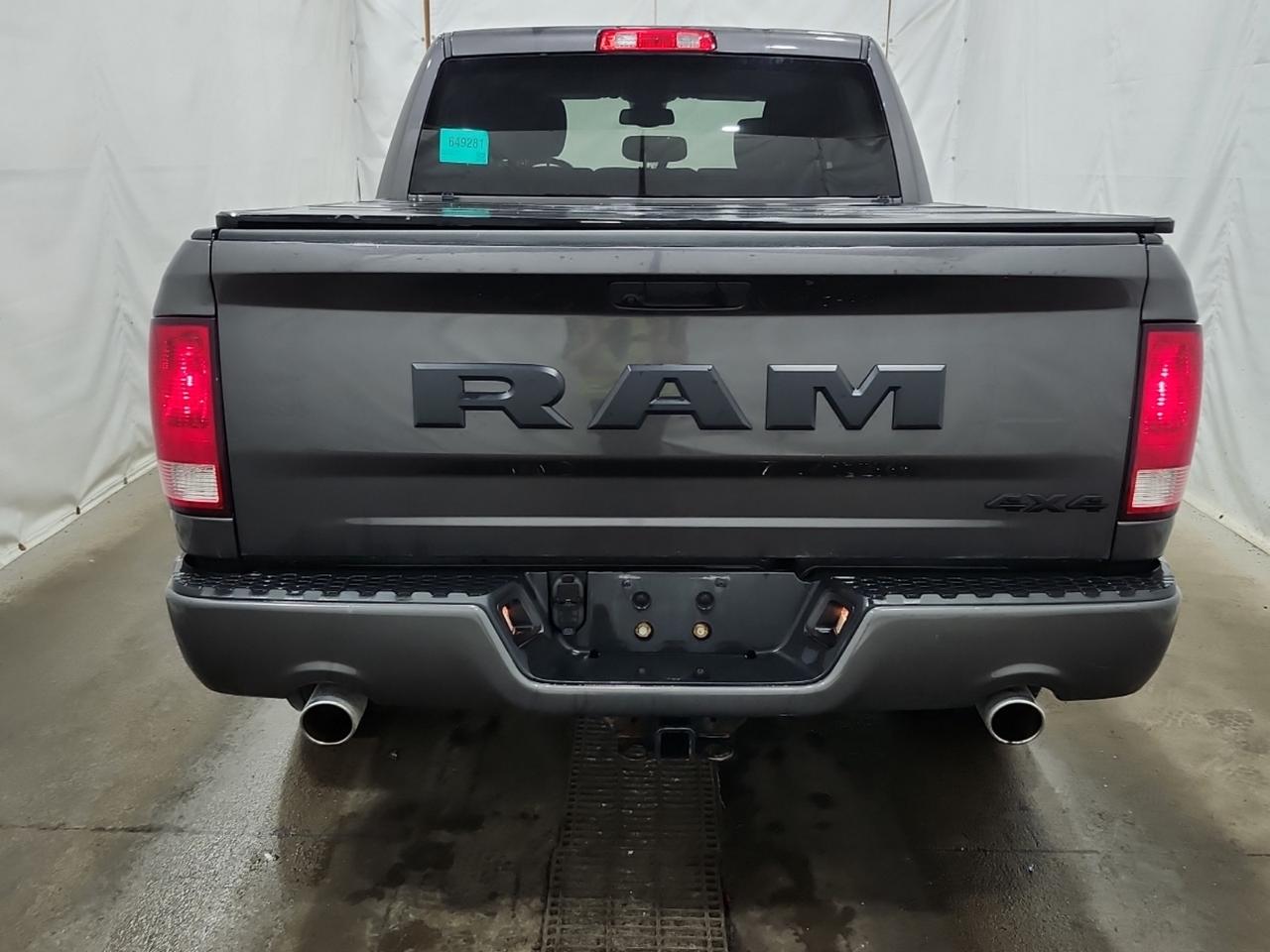 2021 RAM 1500 Classic EXPRESS CREW CAB 4X4 | 5.7 HEMI | NIGHT PKG | SUB ZERO PKG Photo