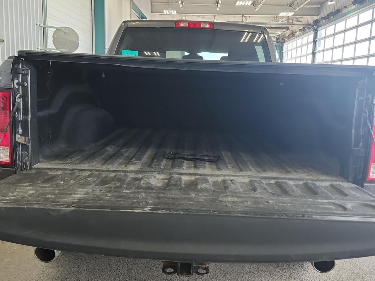 2021 RAM 1500 Classic EXPRESS CREW CAB 4X4 | 5.7 HEMI | NIGHT PKG | SUB ZERO PKG Photo