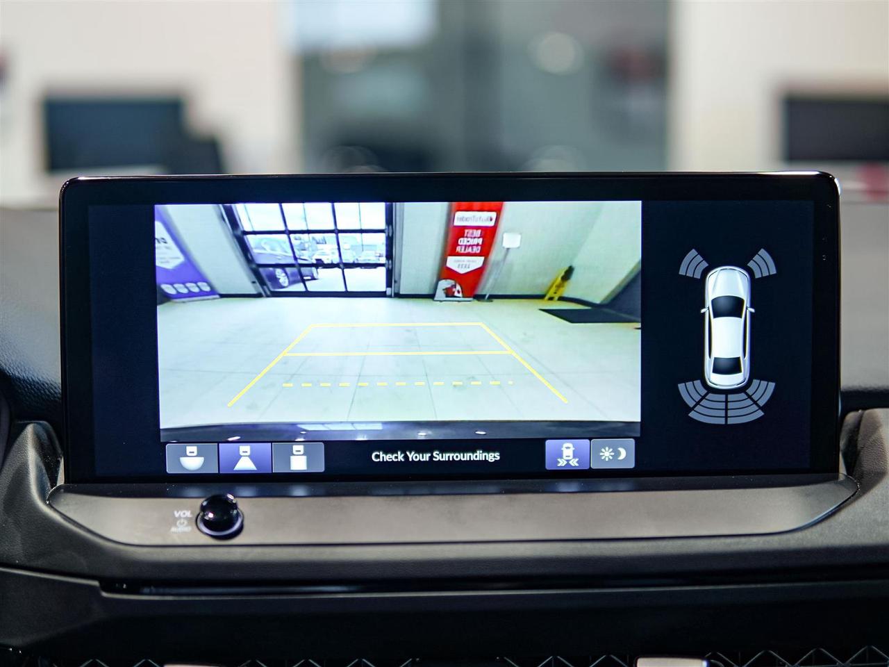 2024 Honda Accord Hybrid TOURING | HYBRID | NO ACCIDENTS | ONE OWNER Photo