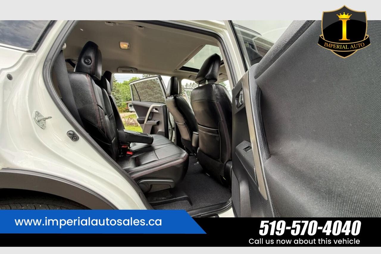 2015 Toyota RAV4 XLE Photo