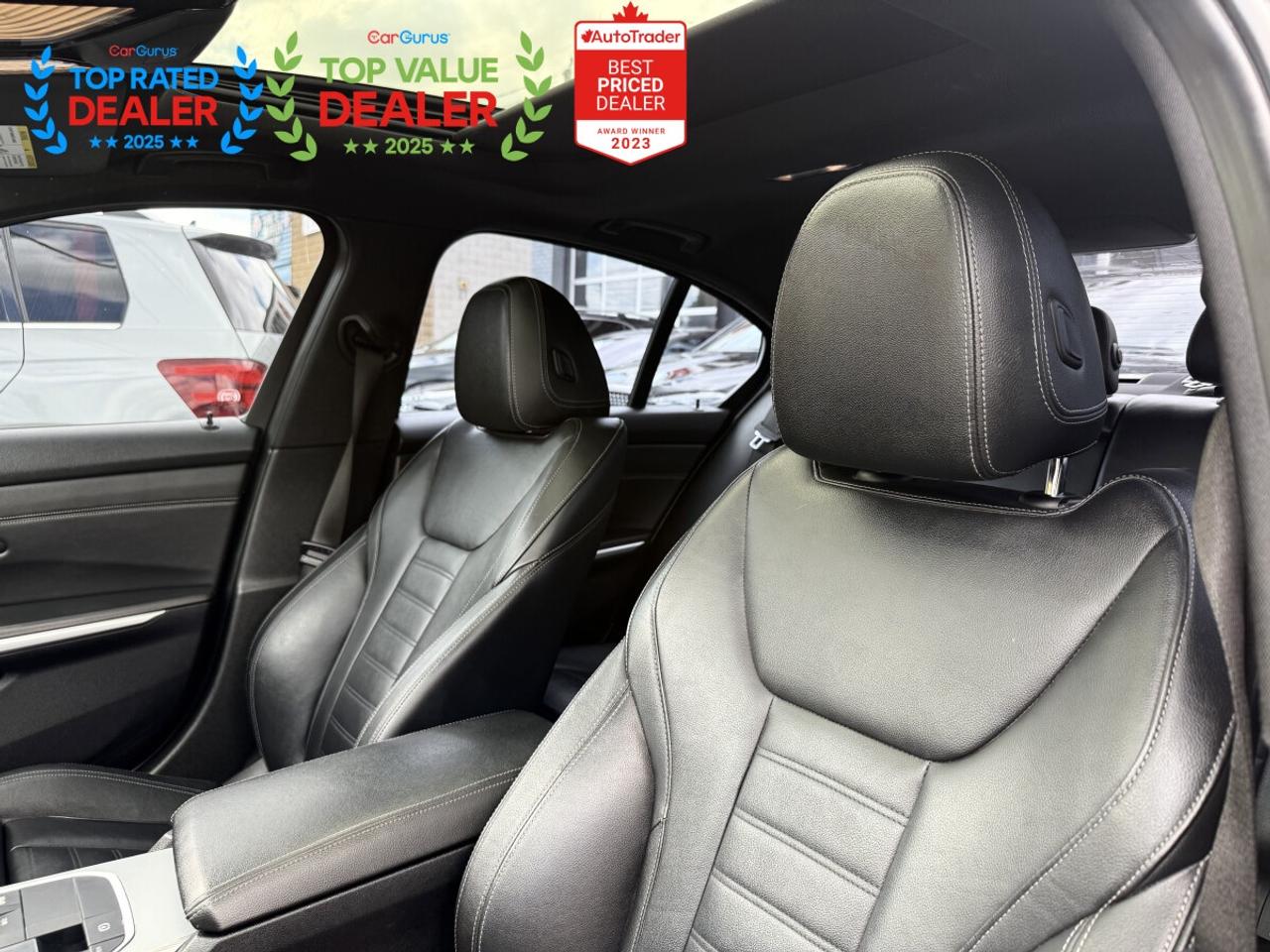 2019 BMW 3 Series 330i //M PKG SHADOWLINE | PANO | LOADED Photo