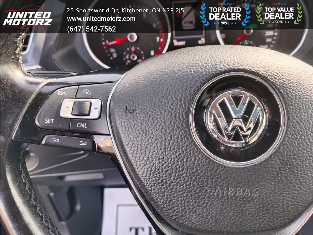 2018 Volkswagen Tiguan Comfortline~SAFETY CERTIFIED~ 21 SERVICE RECORDS~ Photo