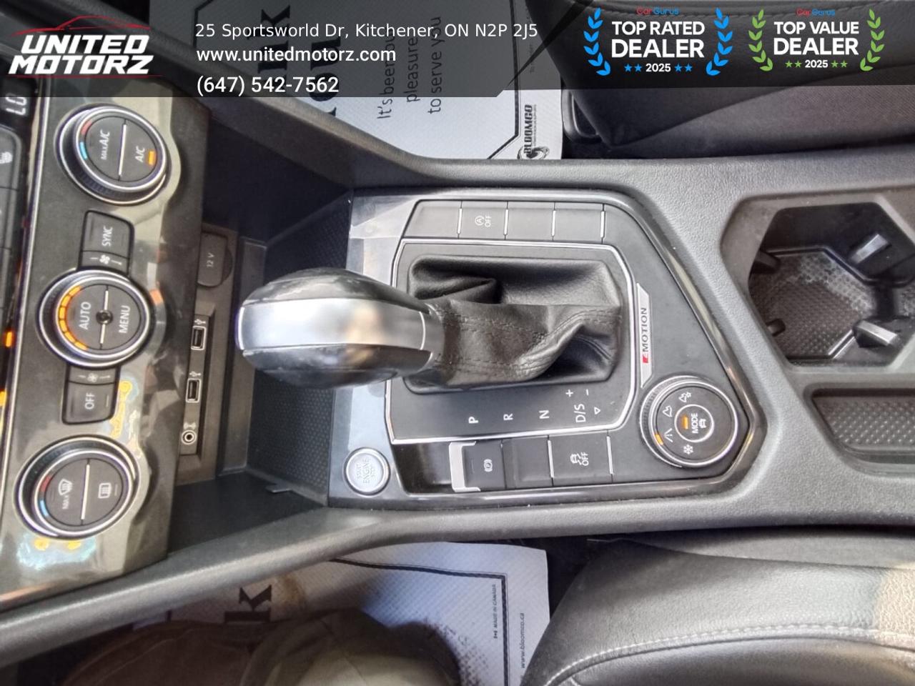 2018 Volkswagen Tiguan Comfortline~SAFETY CERTIFIED~ 21 SERVICE RECORDS~ Photo