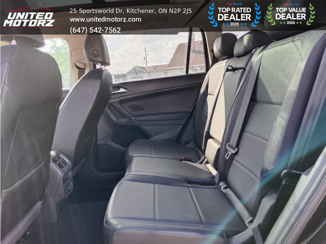2018 Volkswagen Tiguan Comfortline~SAFETY CERTIFIED~ 21 SERVICE RECORDS~ Photo