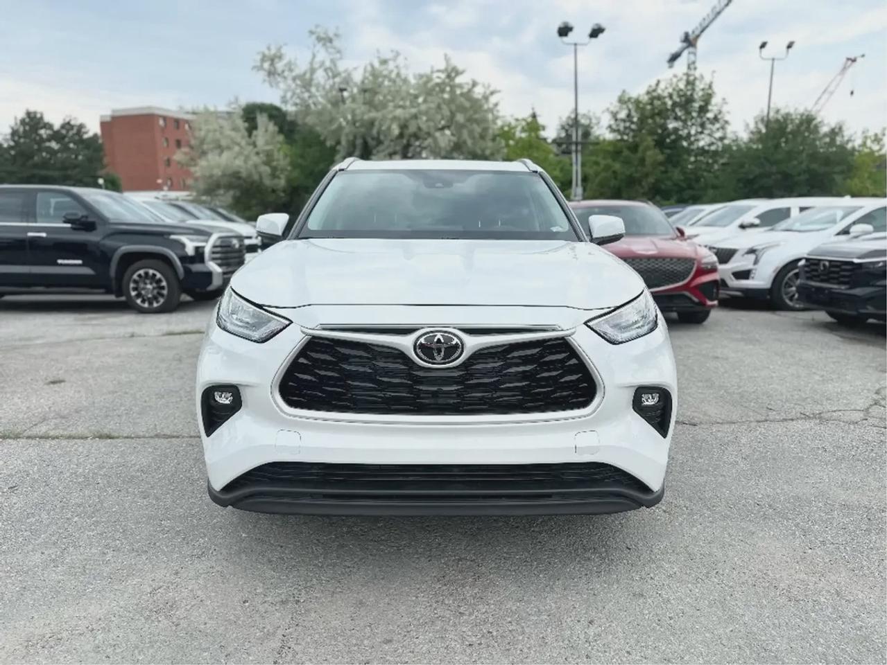 2026 Toyota Highlander HYBRID XLE Photo