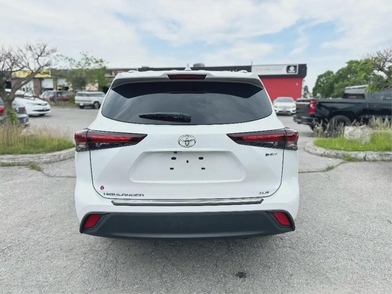 2026 Toyota Highlander HYBRID XLE Photo