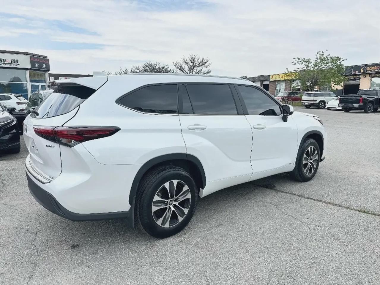 2026 Toyota Highlander HYBRID XLE Photo