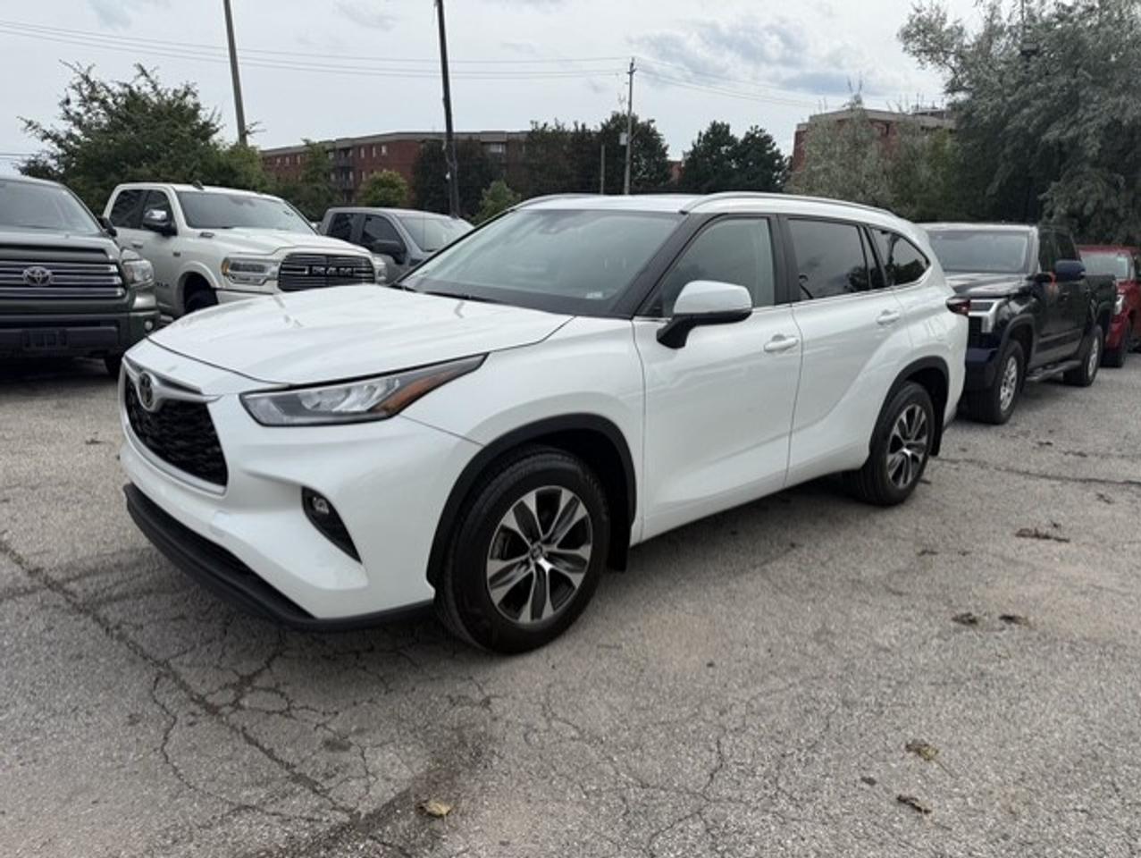 2026 Toyota Highlander HYBRID XLE Photo