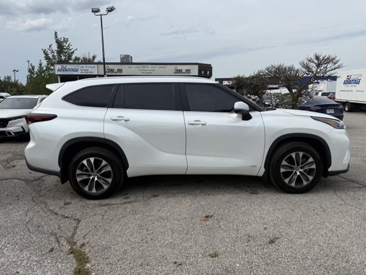 2026 Toyota Highlander HYBRID XLE Photo