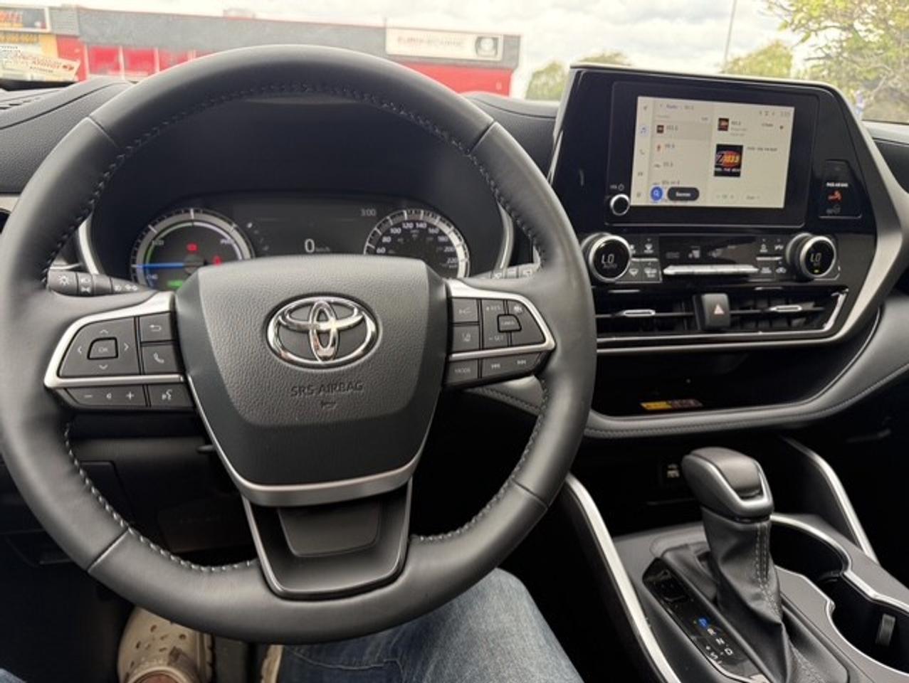 2026 Toyota Highlander HYBRID XLE Photo