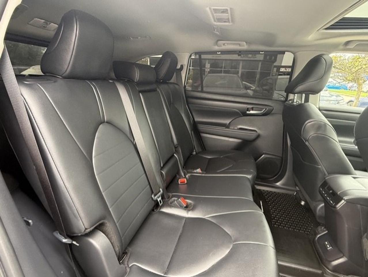 2026 Toyota Highlander HYBRID XLE Photo