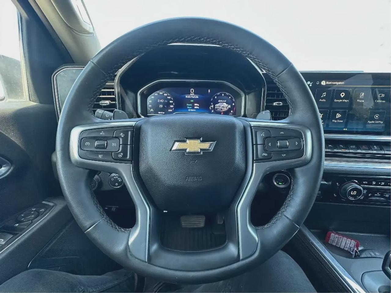 2025 Chevrolet Silverado 1500 LT Crew Cab Photo