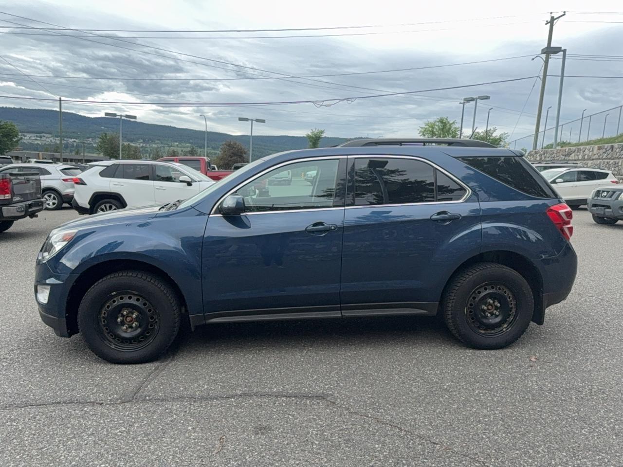 2017 Chevrolet Equinox LT Photo