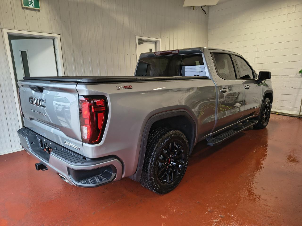 2025 GMC Sierra 1500 ELEVATION Photo