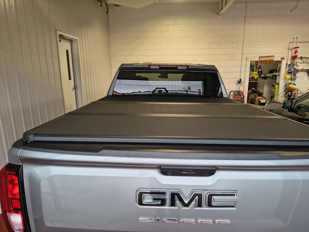2025 GMC Sierra 1500 ELEVATION Photo
