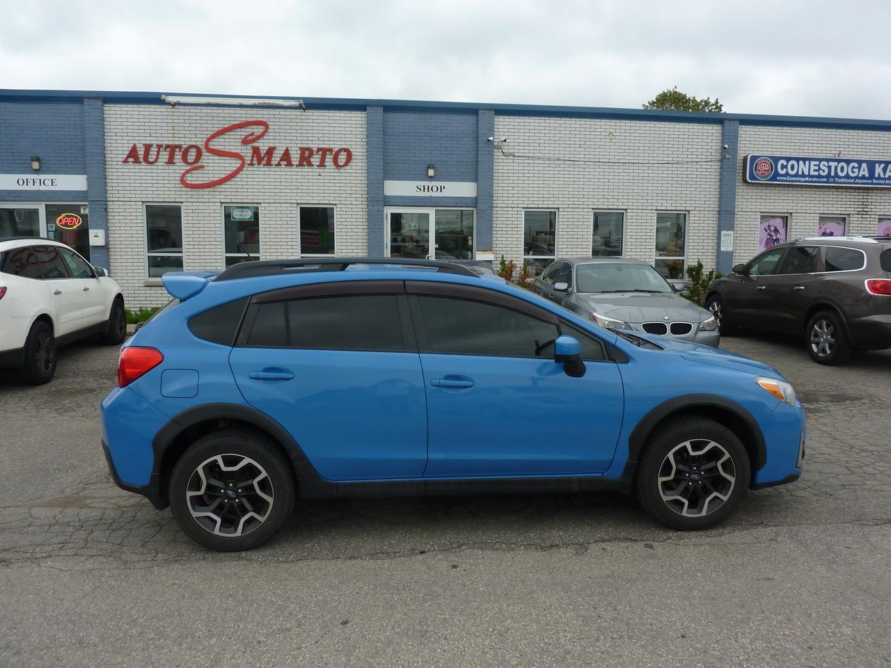 2016 Subaru Crosstrek 2.0i w/Sport Pkg Photo3