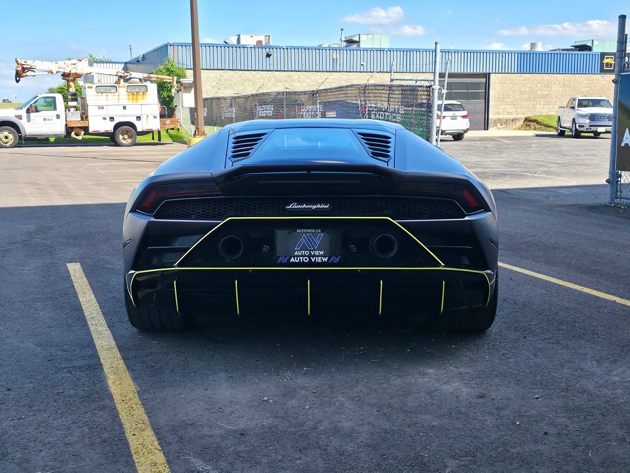 2020 Lamborghini Huracan Evo Coupe *V10 & LOW MILEAGE* Photo