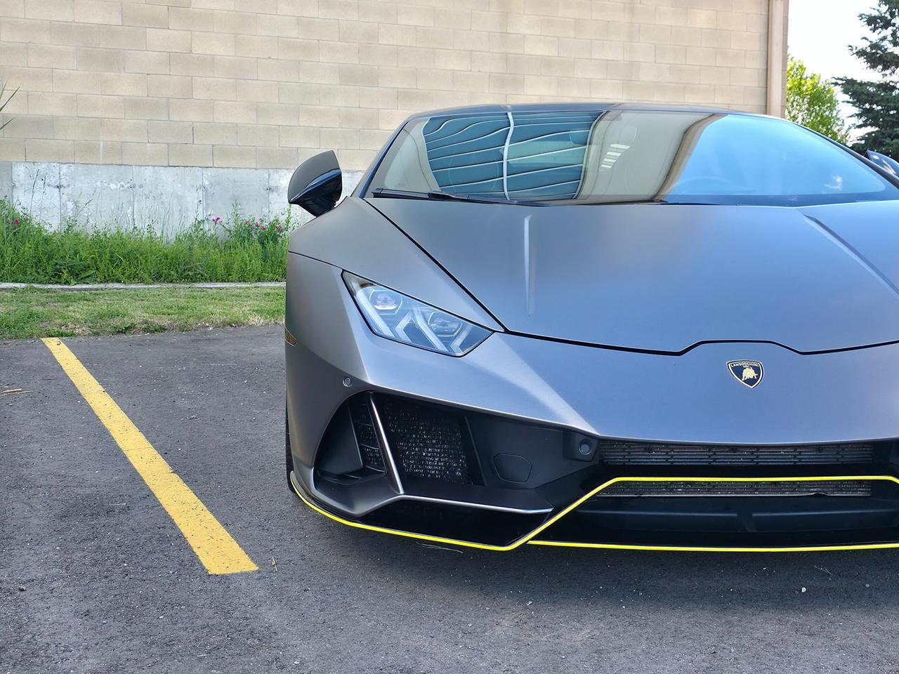 2020 Lamborghini Huracan Evo Coupe *V10 & LOW MILEAGE* Photo