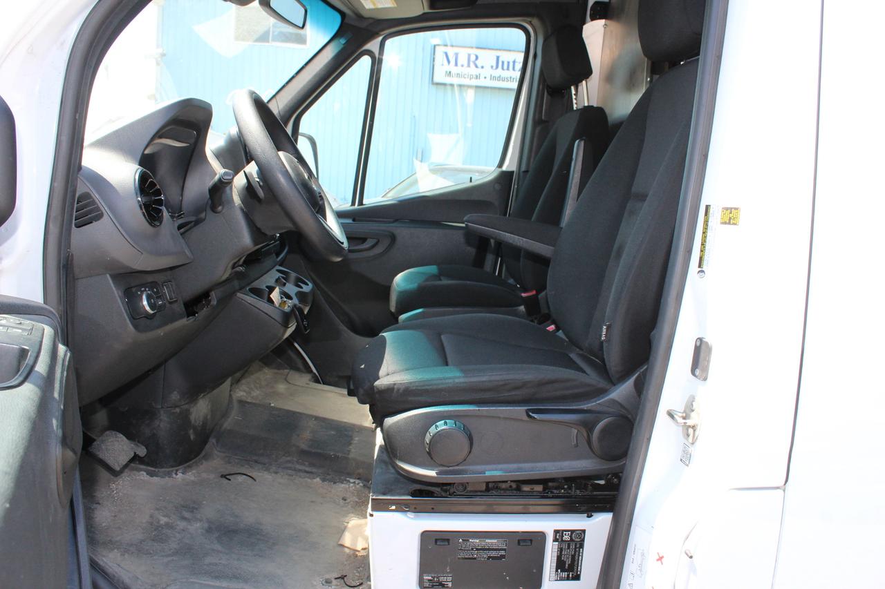 2020 Mercedes-Benz Sprinter  Photo4