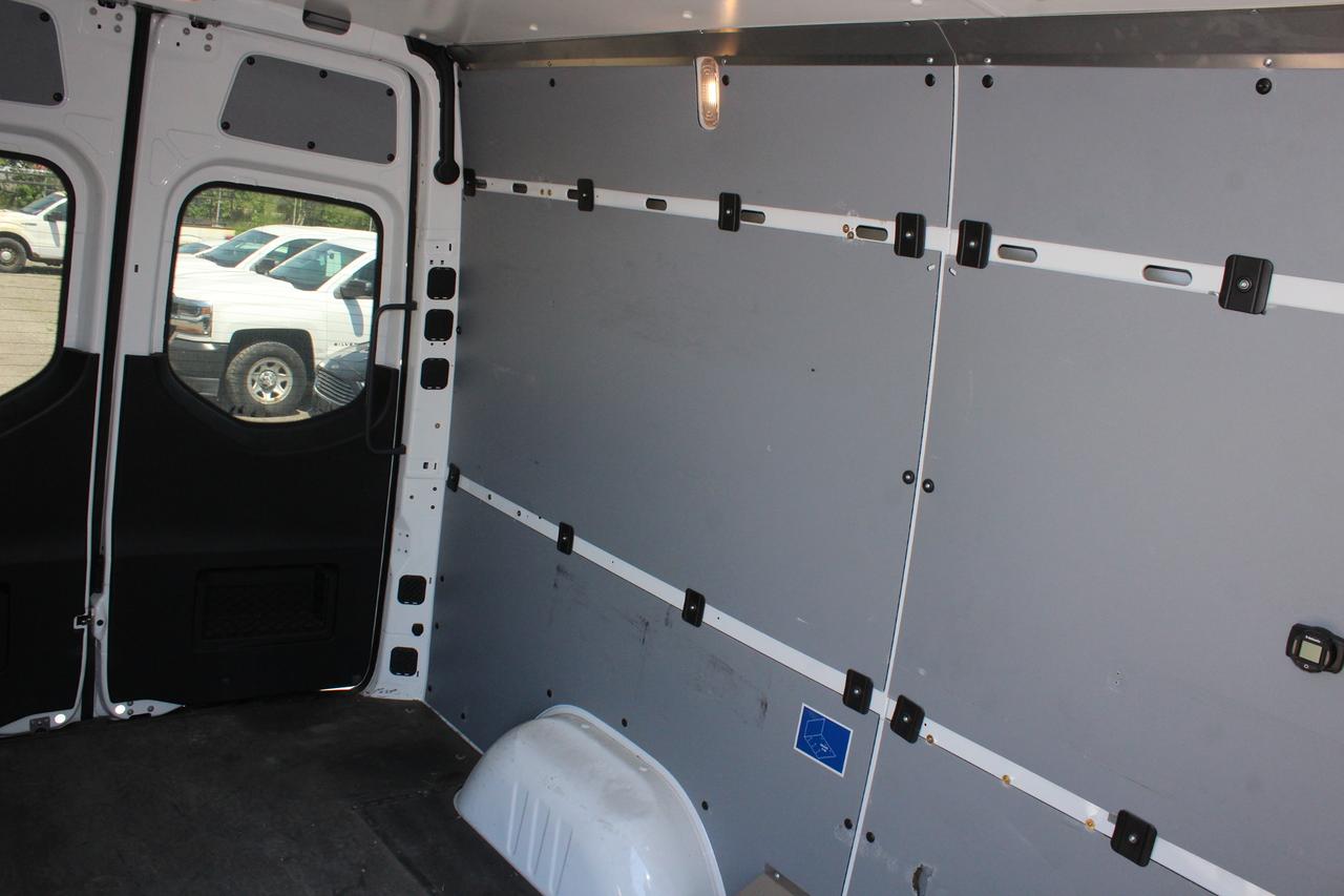 2020 Mercedes-Benz Sprinter  Photo