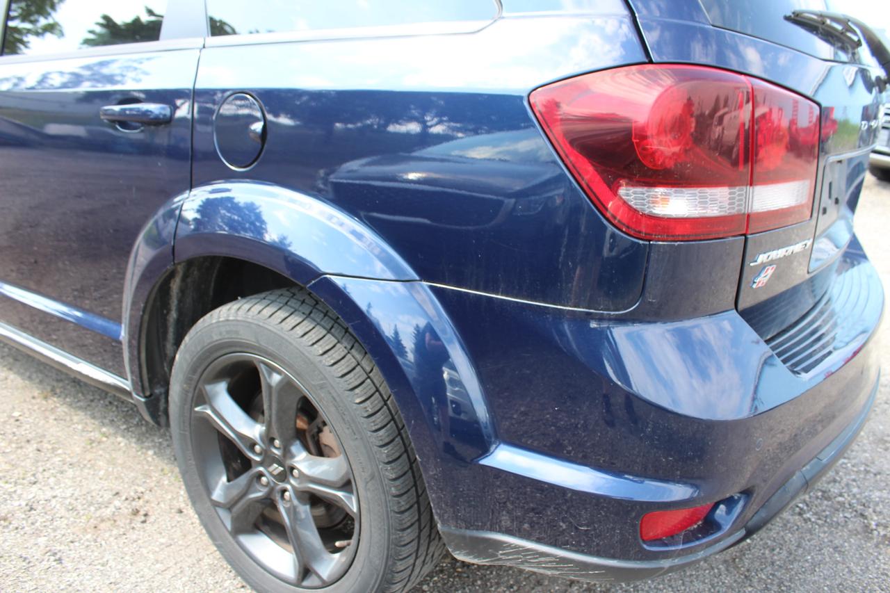 2018 Dodge Journey Crossroad Photo