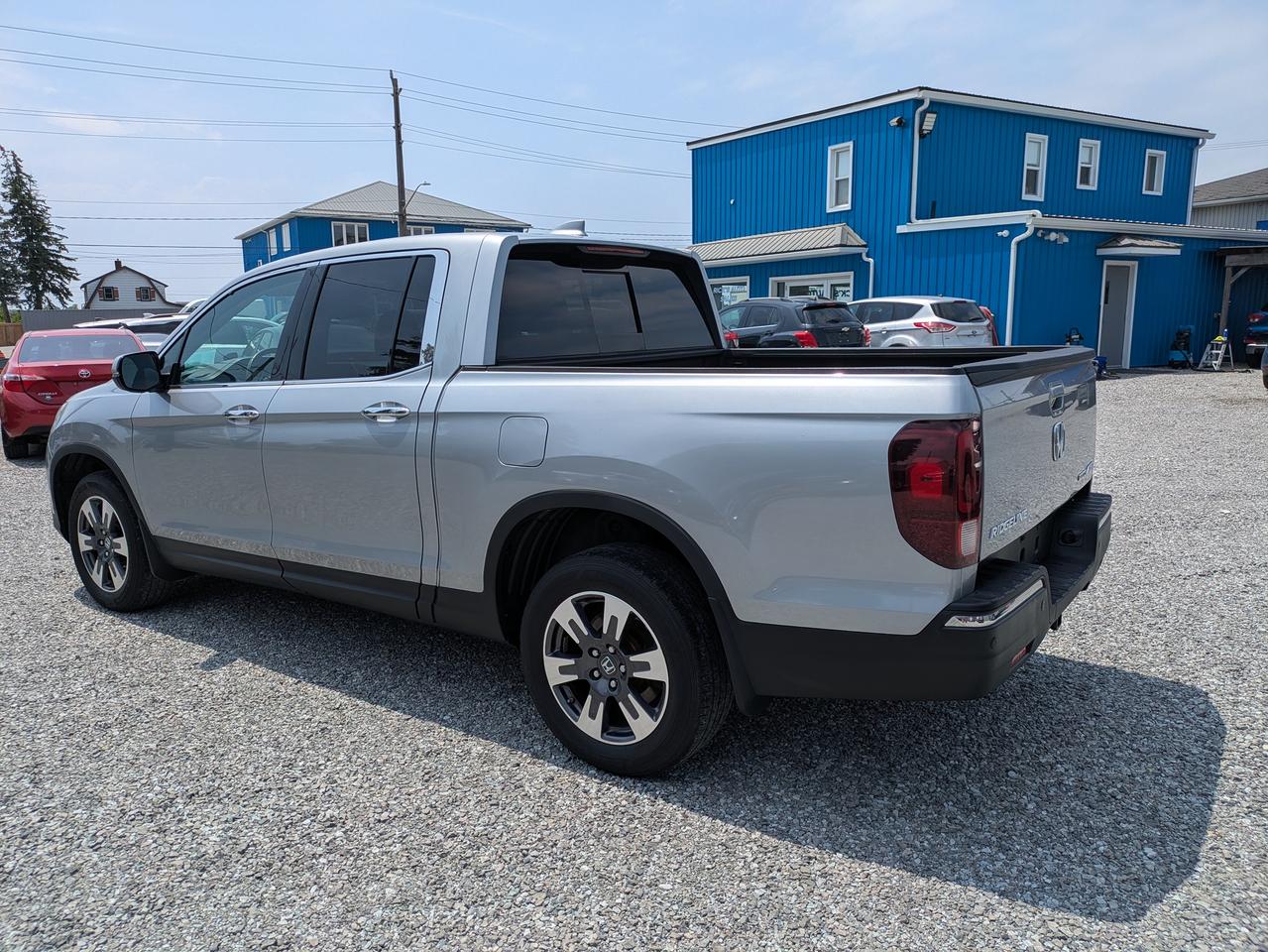 2018 Honda Ridgeline Touring Awd Photo2
