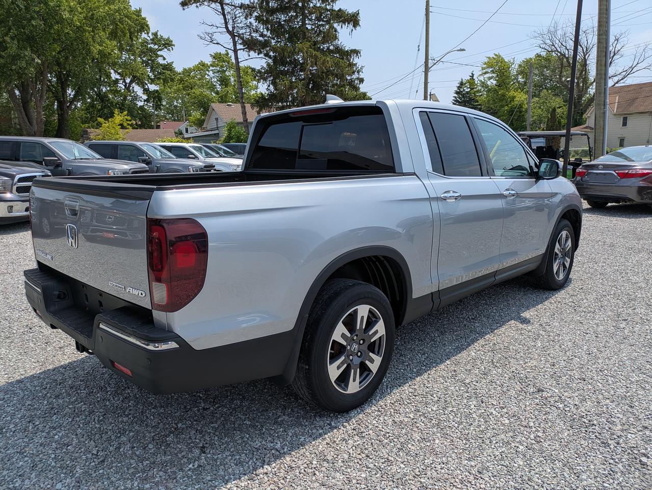 2018 Honda Ridgeline Touring Awd Photo4