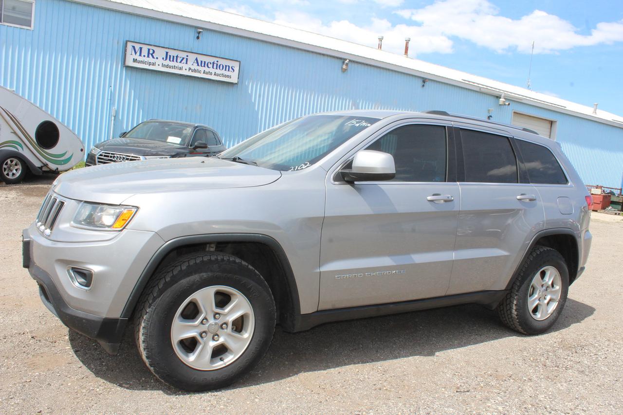 2016 Jeep Grand Cherokee Laredo Photo