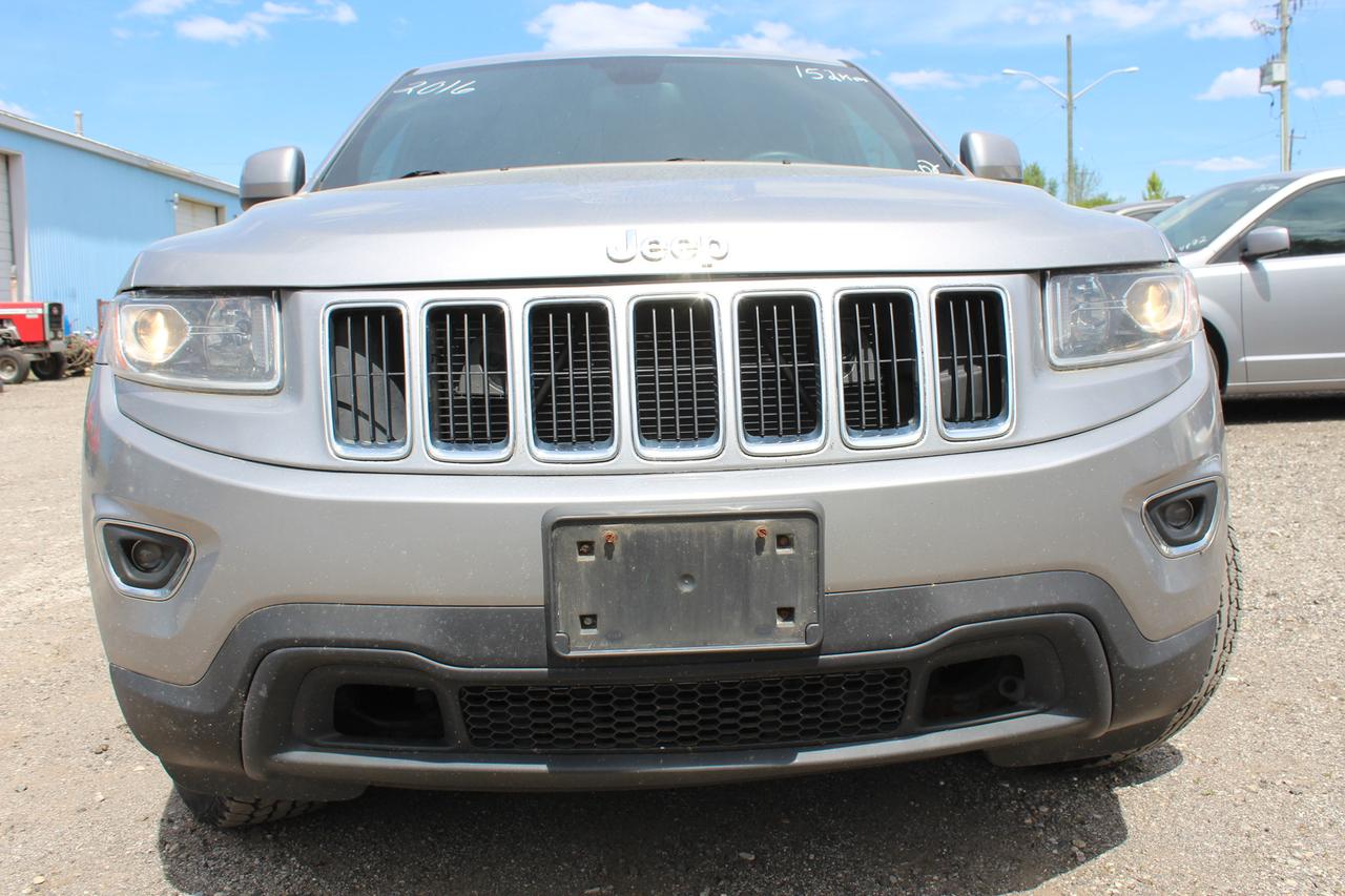 2016 Jeep Grand Cherokee Laredo Photo