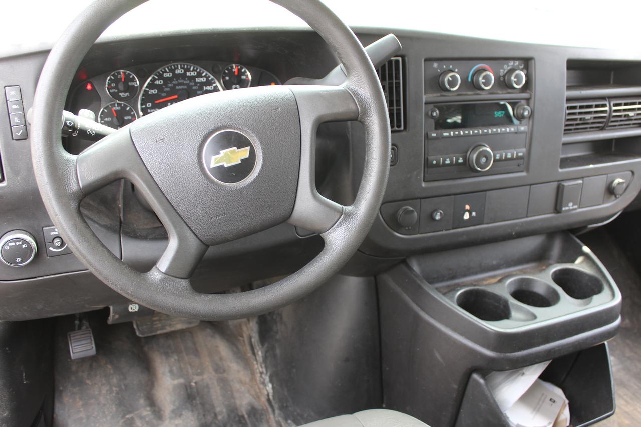 2017 Chevrolet Express Cargo Van  Photo